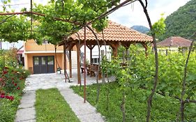 Guesthouse Bato